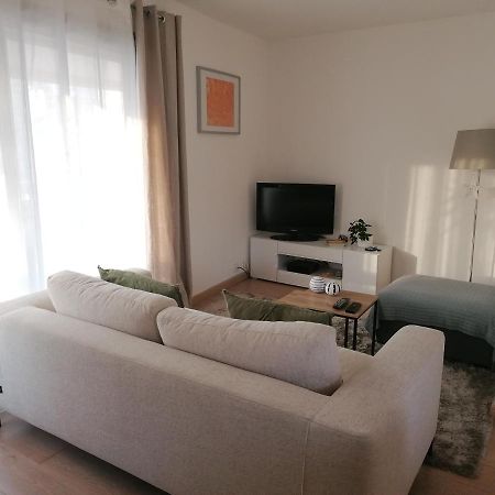 Chambre Double Avec Salle De Bain Commune, A 2 Min De La Croisette Cannes Exteriér fotografie