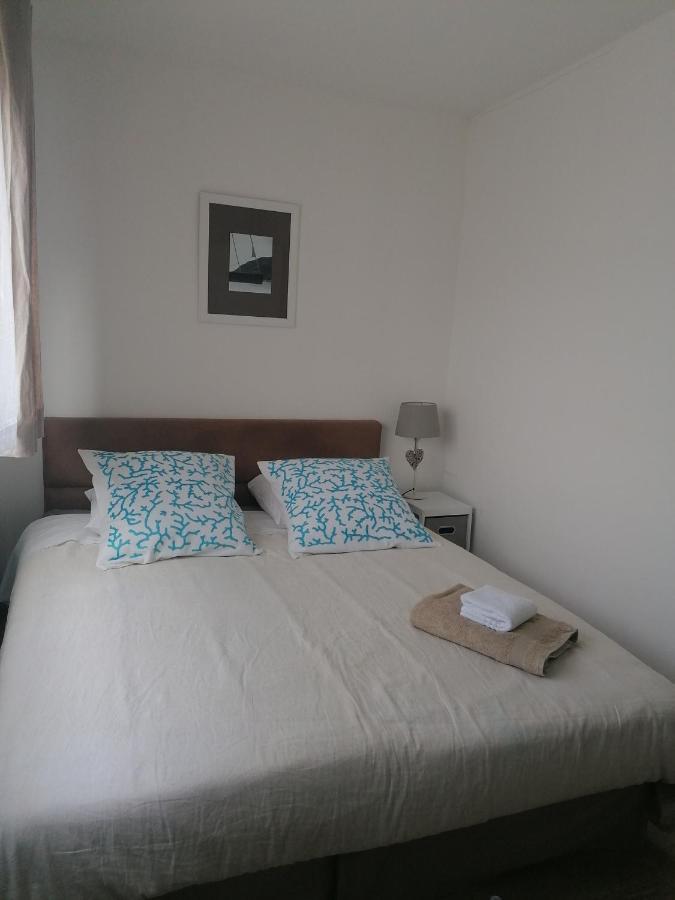 Chambre Double Avec Salle De Bain Commune, A 2 Min De La Croisette Cannes Exteriér fotografie